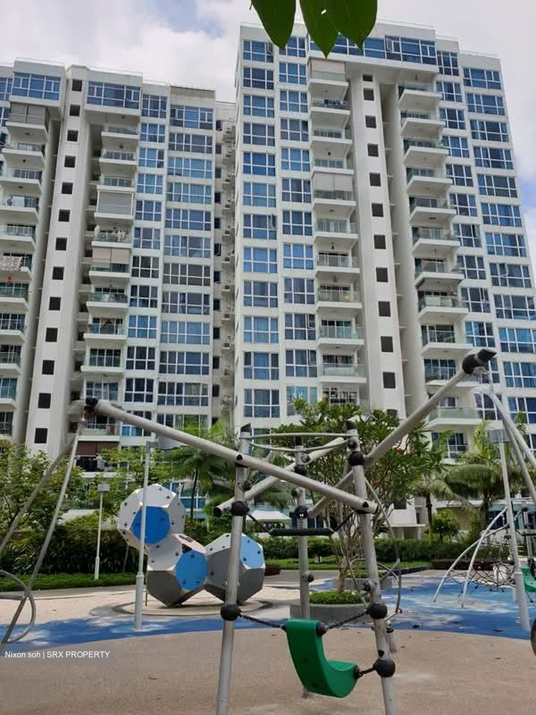 Waterview (D18), Condominium #566301881
